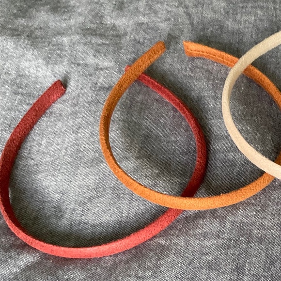 NWOT hairbands (4 pcs) - Picture 1 of 4